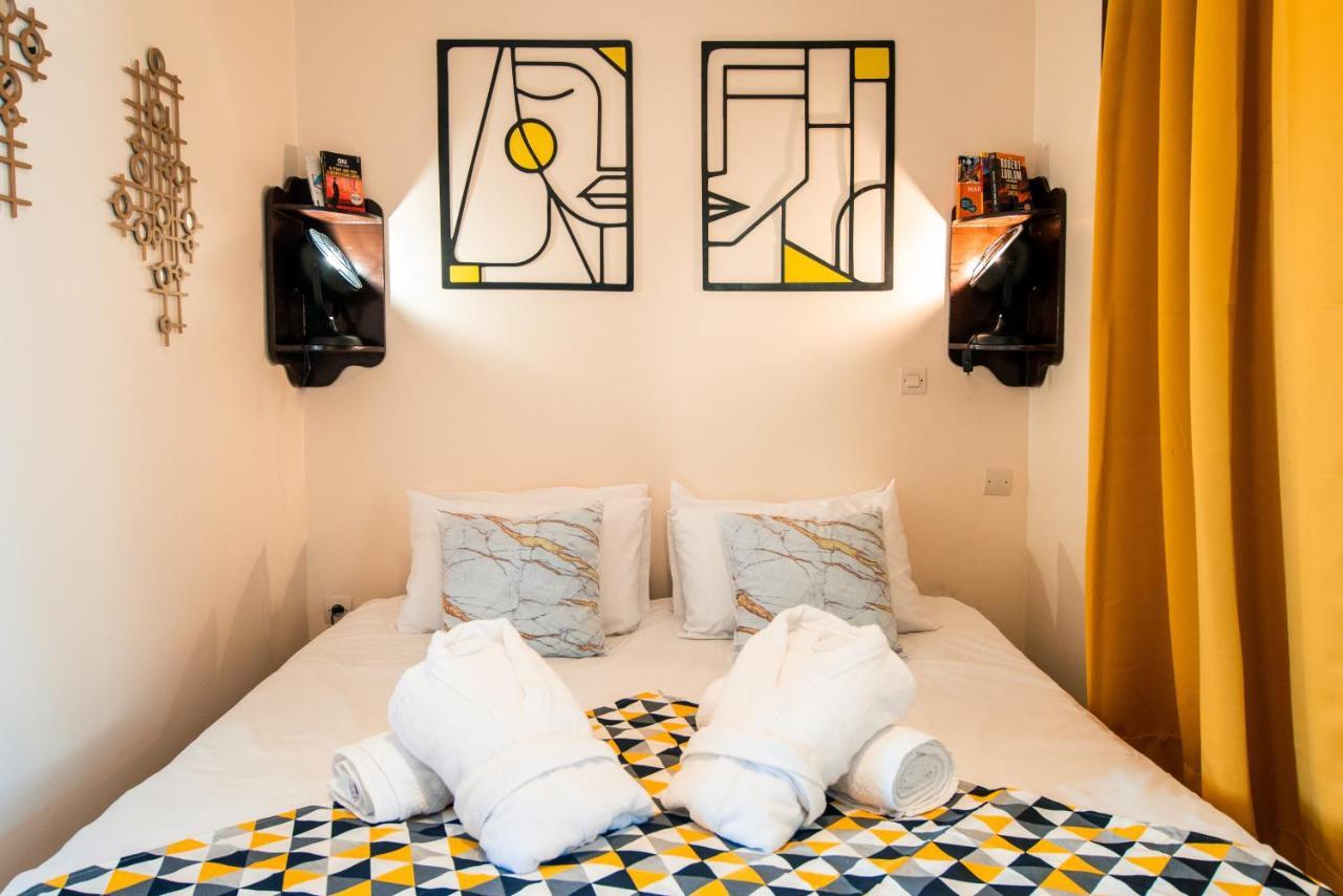Arthouse Cinema Hotel Эс-Сувейра Экстерьер фото