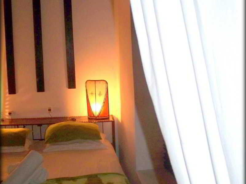 Arthouse Cinema Hotel Эс-Сувейра Экстерьер фото