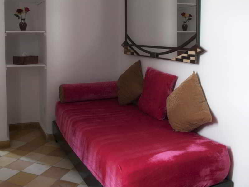 Arthouse Cinema Hotel Эс-Сувейра Экстерьер фото